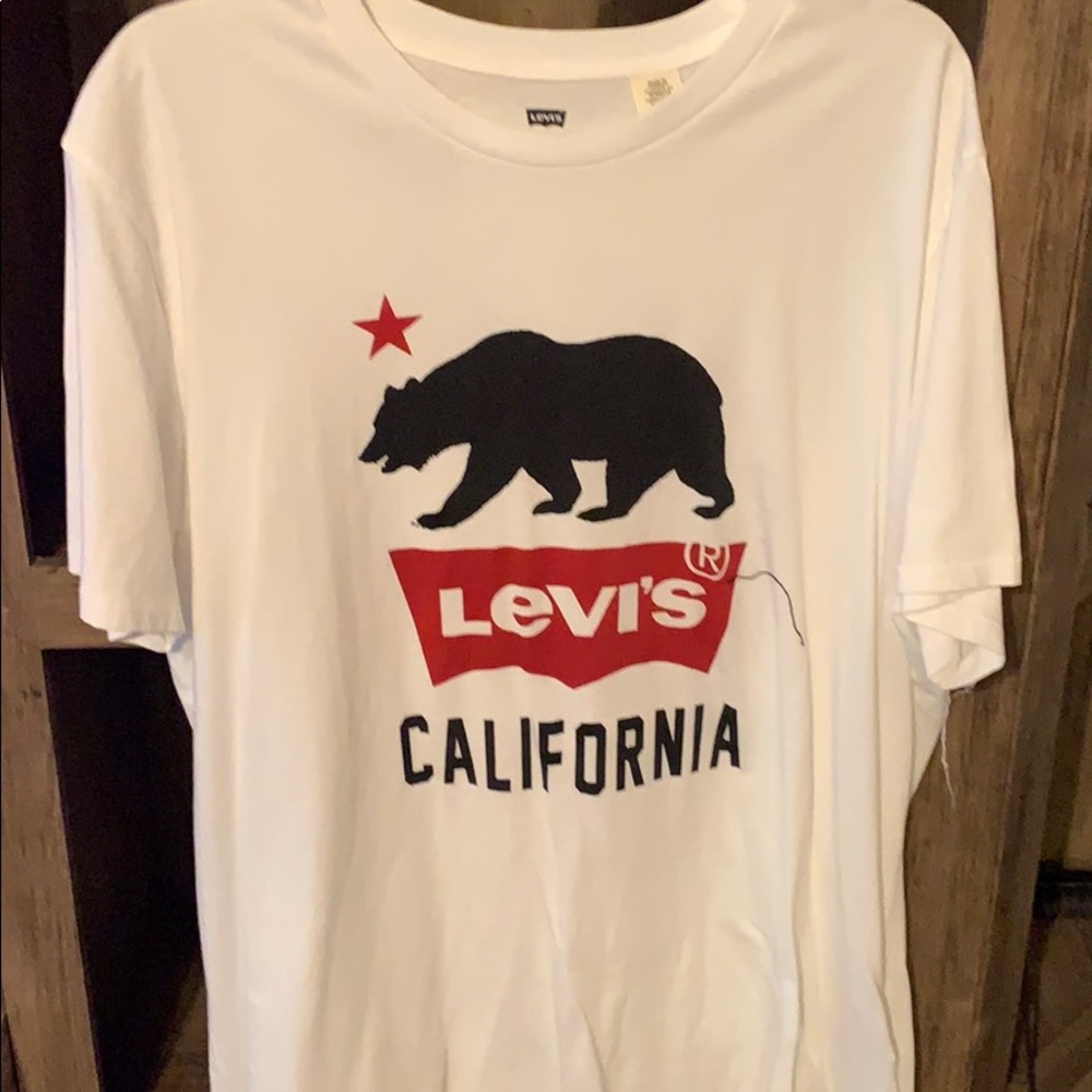 Levi shirt